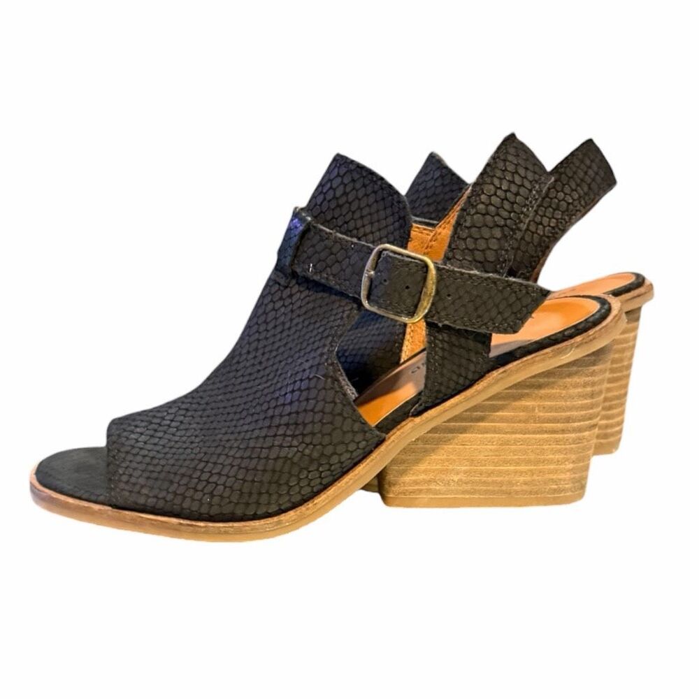LUCKY BRAND Labradite Strappy Wedge Heel Sandals Black Size 8 - Picture 4 of 10